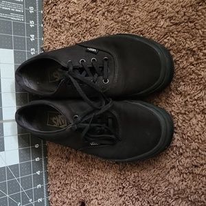 Black Vans canvas sneakers sz 8.5
